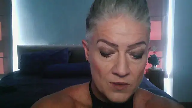 Devon2020 online show from 12-19-25, 07:04