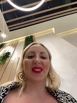 Allys online show from 01-04-25, 02:46