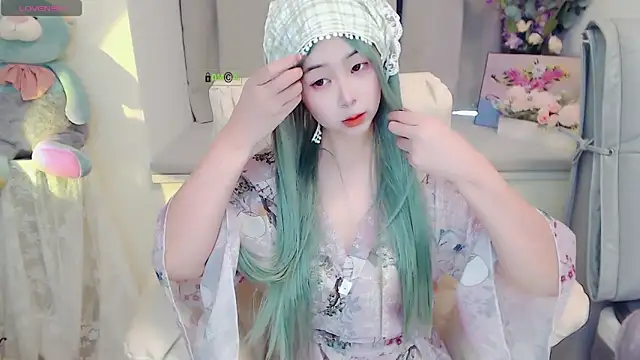 Snapshot of yoyoyo_99 chatting on 03-21-25, 06:16 yoyoyo 99 online show from 03-21-25, 06:16