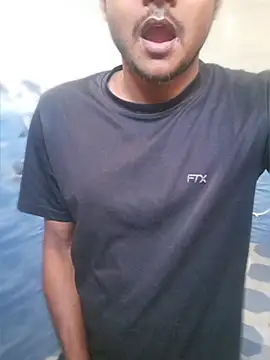 Itsdesi boy online show from 04-04-26, 01:04