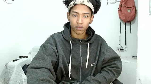 angelamarie1 online show from 10-07-25, 12:13