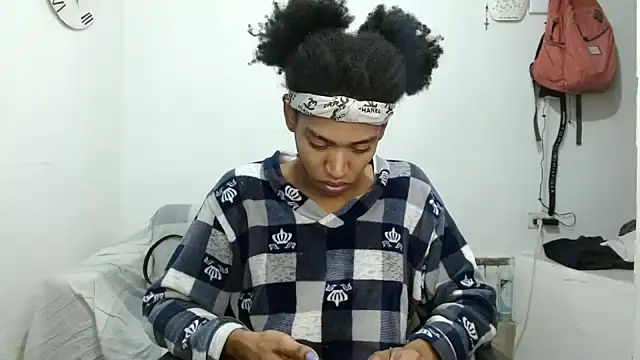 angelamarie1 online show from 11-09-25, 03:16