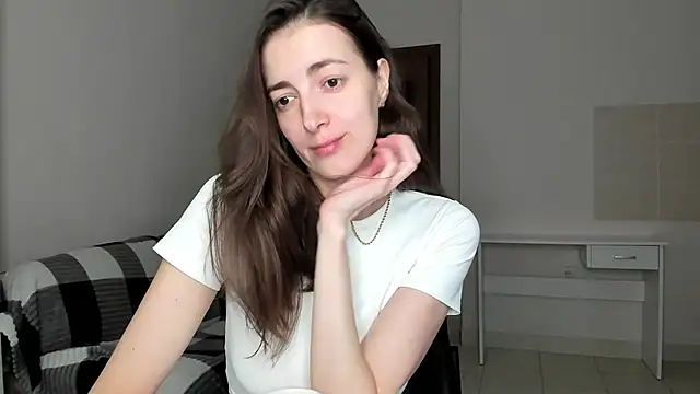 Sabrina Mur online show from 10-24-25, 01:07