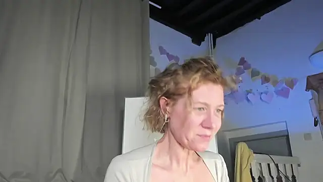 Lola Belgium online show from 03-11-25, 09:15