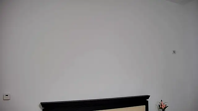 Sierra Halle online show from 03-16-25, 11:57