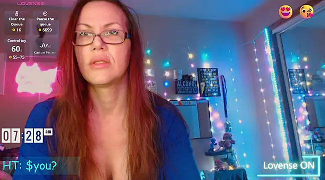 Snapshot of EmmaIsHere chatting on 03-08-25, 02:30 EmmaIsHere online show from 03-08-25, 02:30