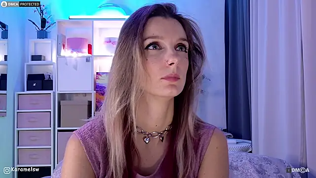 Karamelsw  online show from 10-27-25, 11:09