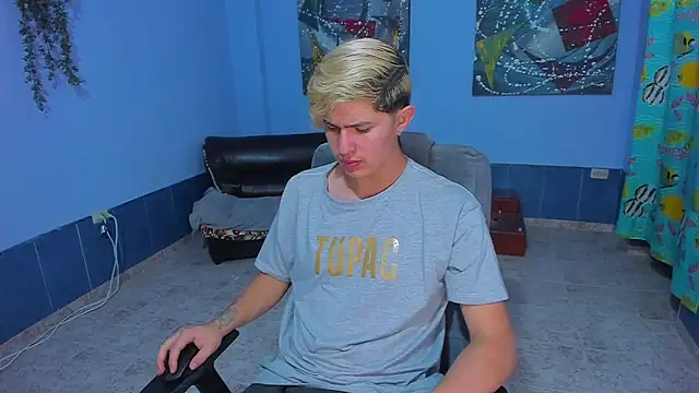 patrik 027 online show from 11-19-25, 06:02