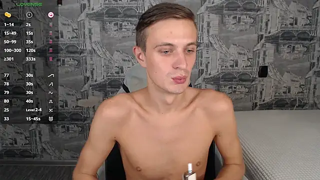 Snapshot of Oliver_Fresh chatting on 11-29-25, 09:34 Oliver Fresh online show from 11-29-25, 09:34