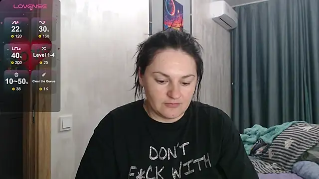 Snapshot of Stacy_Davice chatting on 10-02-25, 01:45 Stacy Davice online show from 10-02-25, 01:45