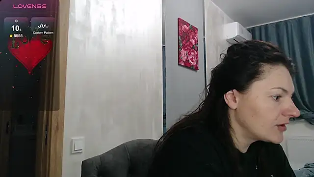 Snapshot of Stacy_Davice chatting on 10-14-25, 07:03 Stacy Davice online show from 10-14-25, 07:03