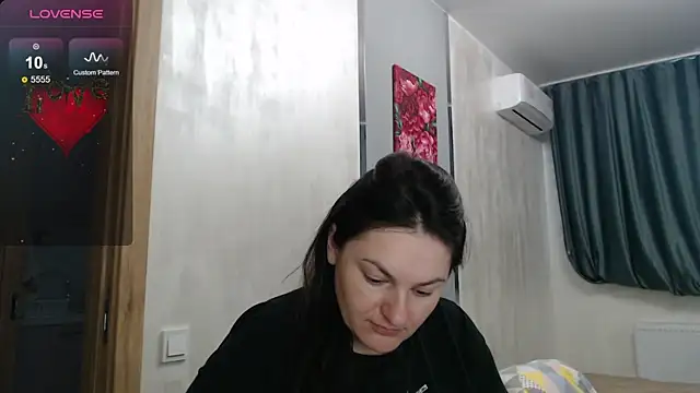 Snapshot of Stacy_Davice chatting on 10-19-25, 05:19 Stacy Davice online show from 10-19-25, 05:19