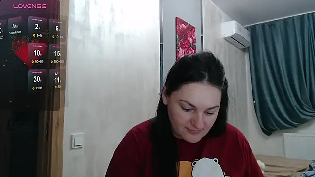 Stacy Davice online show from 10-25-25, 04:09