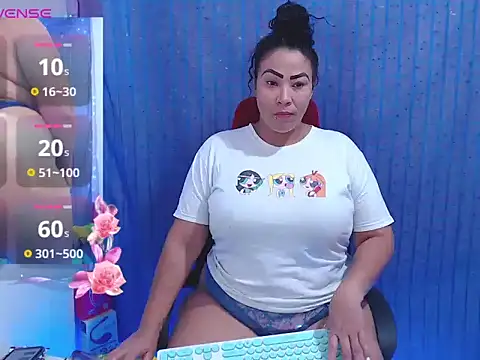 Snapshot of mature_beautifull chatting on 05-18-26, 01:13 mature beautifull online show from 05-18-26, 01:13