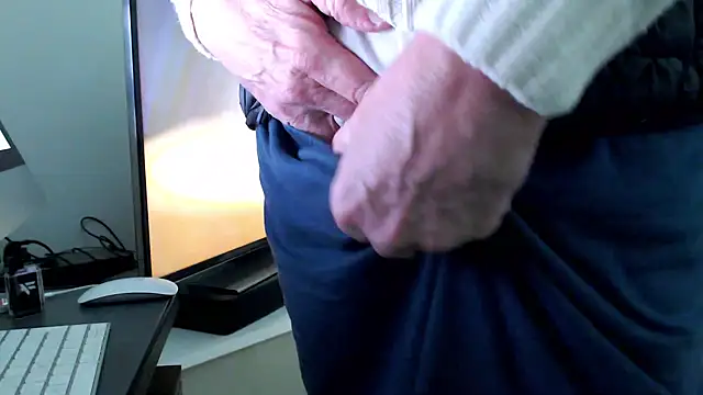 Unicum900 online show from 03-14-25, 05:24