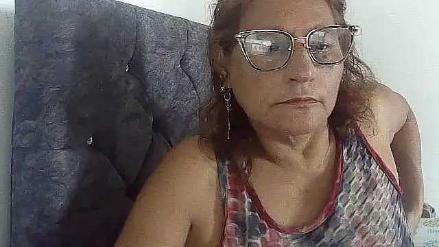 charrysexy1 online show from 10-31-25, 01:01