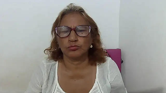 charrysexy1 online show from 04-16-26, 12:39