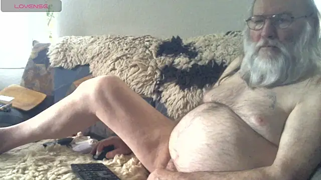 SexySantaC online show from 04-13-26, 08:09