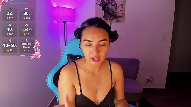 Miss Nicole online show from 04-19-26, 06:32