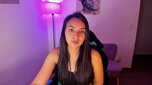 Snapshot of Miss_Nicole chatting on 05-02-26, 12:48 Miss Nicole online show from 05-02-26, 12:48