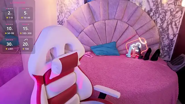  emma miller  online show from 03-18-26, 11:46