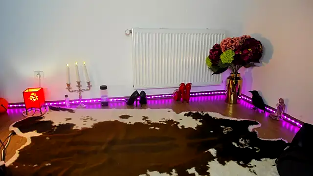 Snapshot of ViciousSiren chatting on 11-19-25, 07:47 ViciousSiren online show from 11-19-25, 07:47