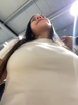 Reggie-Liam online show from 12-18-24, 08:03