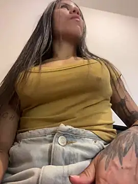 Reggie-Liam online show from 01-04-25, 06:19