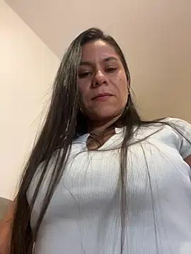 Reggie-Liam online show from 02-22-25, 07:25