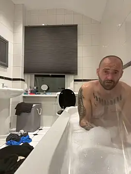 bigguy101 online show from 02-12-25, 07:13