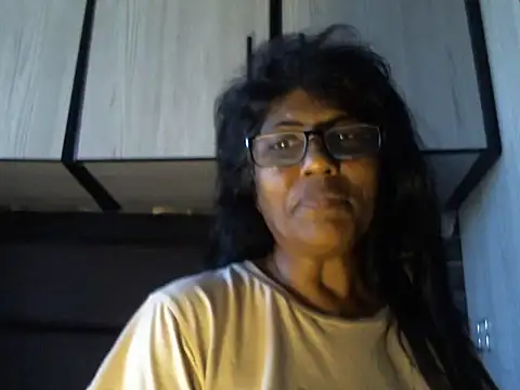 MsAttitude online show from 03-09-26, 06:39