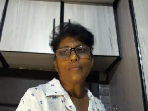 MsAttitude online show from 04-16-26, 08:37