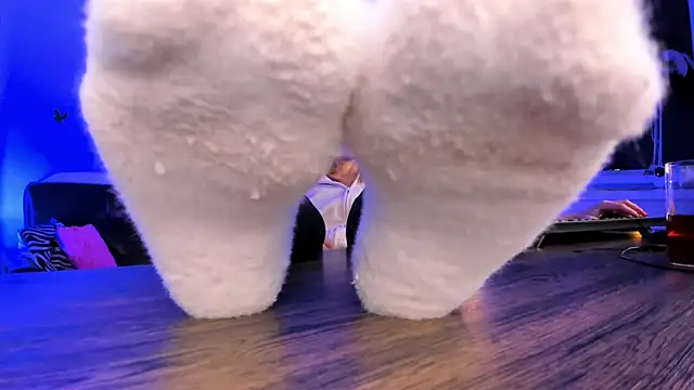 MistyBarnes online show from 12-04-24, 08:56