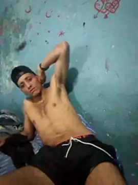 Snapshot of Antonieto1 chatting on 03-12-26, 09:32 Antonieto1 online show from 03-12-26, 09:32