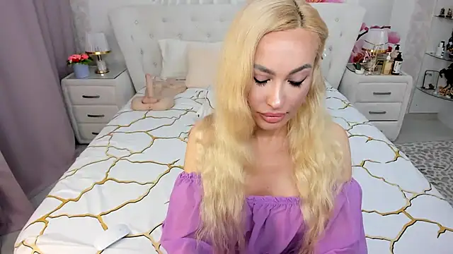 HottieSweetBritney online show from 07-15-26, 04:01