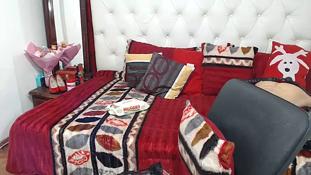 Snapshot of Andrea_slophy chatting on 02-19-25, 10:42 Andrea slophy online show from 02-19-25, 10:42