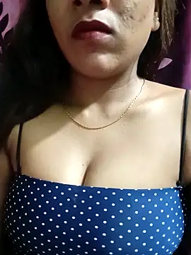 ANGEL QUEEN09 online show from 03-11-25, 07:47