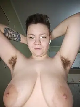 Snapshot of GoldMelissa chatting on 01-08-26, 07:38 GoldMelissa online show from 01-08-26, 07:38