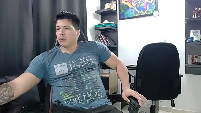 Snapshot of Karen_sex92 chatting on 02-04-25, 12:44 Karen sex92 online show from 02-04-25, 12:44