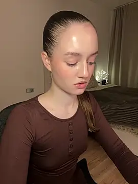 malyshhka online show from 04-05-26, 10:18