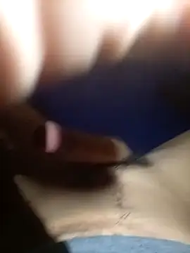 Snapshot of SEBASTHIAN chatting on 10-26-25, 02:39 SEBASTHIAN online show from 10-26-25, 02:39