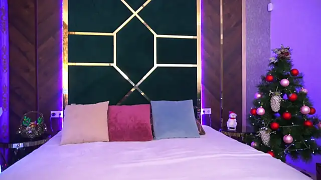 LittleeCutee online show from 01-10-25, 07:14