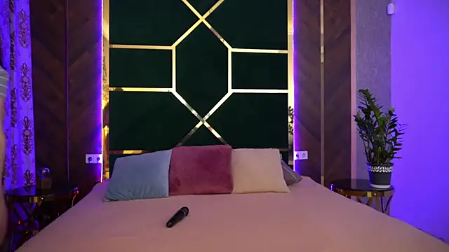 LittleeCutee online show from 01-26-25, 07:32