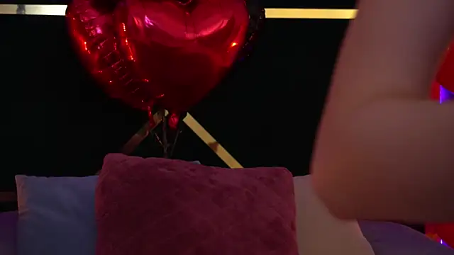 LittleeCutee online show from 02-15-25, 10:55