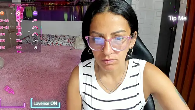 alma blue online show from 04-07-26, 11:59