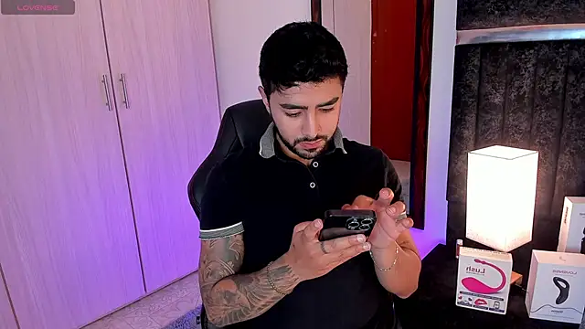 ItsMeEros online show from 01-28-25, 08:47