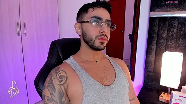 ItsMeEros online show from 03-05-25, 10:43