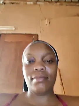 Snapshot of EbonyBuu chatting on 05-14-26, 08:54 EbonyBuu online show from 05-14-26, 08:54