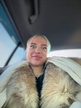 Snapshot of pinkstar_ chatting on 12-01-25, 04:50 pinkstar online show from 12-01-25, 04:50