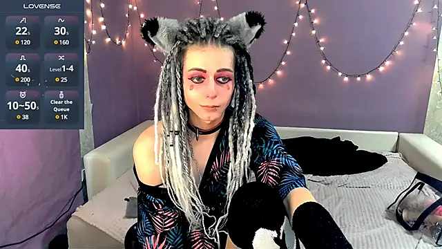 Littlepinkcat online show from 02-16-25, 11:05